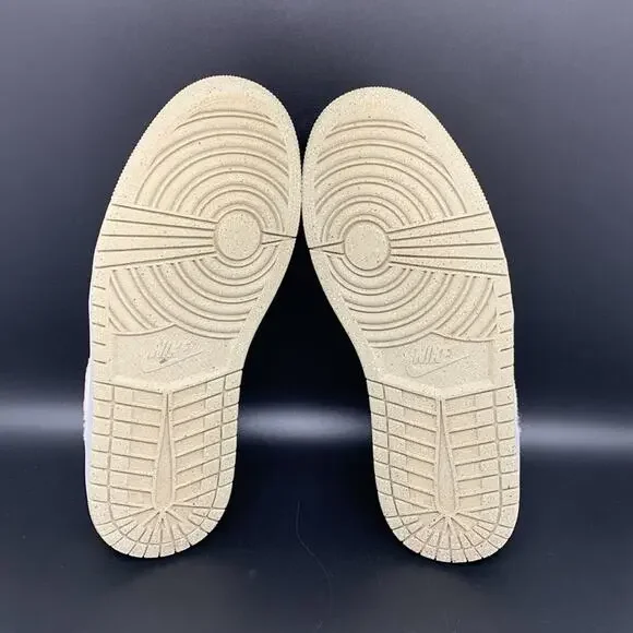 Jordan 1‎ Low SE Team Gold Basketball Shoes FN3722-701 Women's Sz 7 - Picture 9 of 10